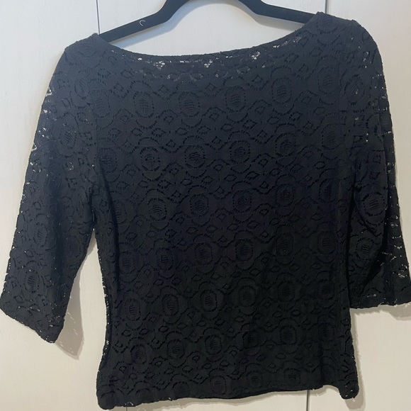 Banana Republic black lace blouse with 3/4 length sleeves. Size xs. - Picture 4 of 4